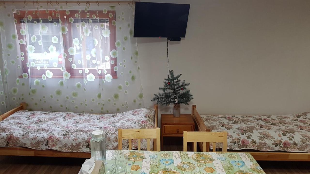 Privat Nika Hotel Závažná Poruba Kültér fotó